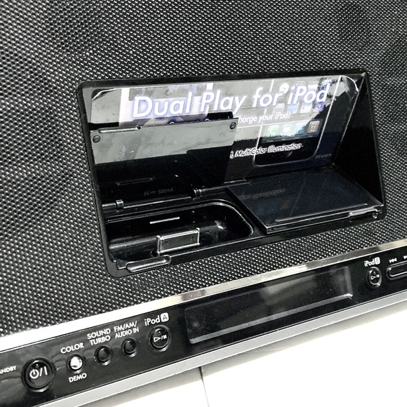 JVC Compact Component System NX-PN7 Dual Play for iPod Audio Dock - Picture 12 of 15